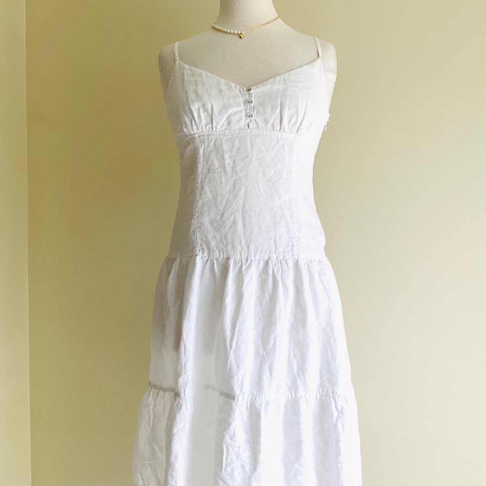 GUESS White Tiered Midi Sundress